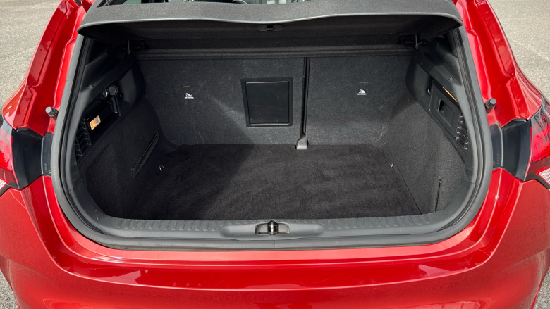 DS 4 1.6 BlueHDi Crossback 5dr Diesel Hatchback